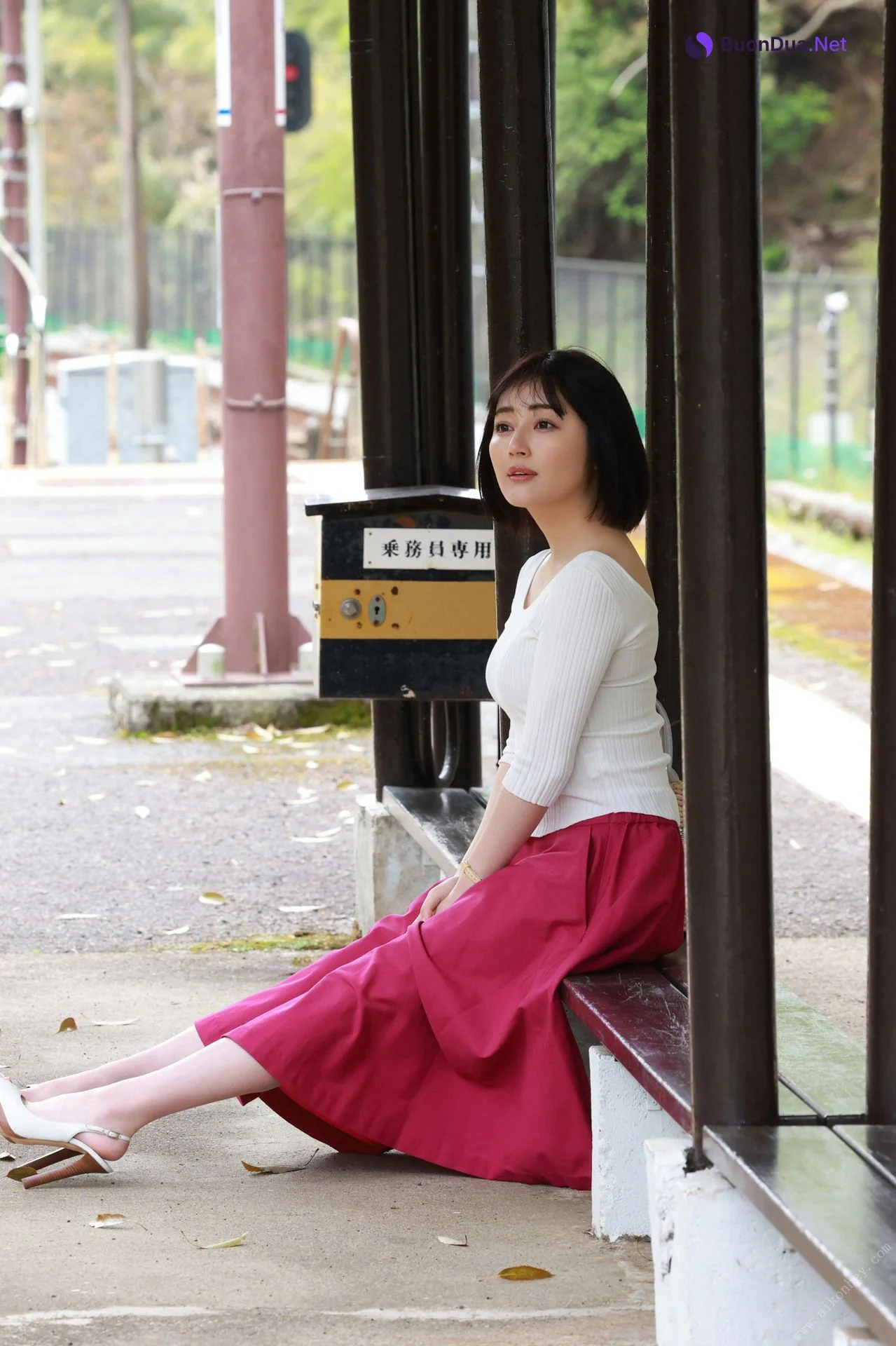 Manami Shindo 新藤まなみ, FRIDAYデジタル写真集 「Quenns オール未公開スペシャル Edition Vol.4」 Set.02 - Photo 3