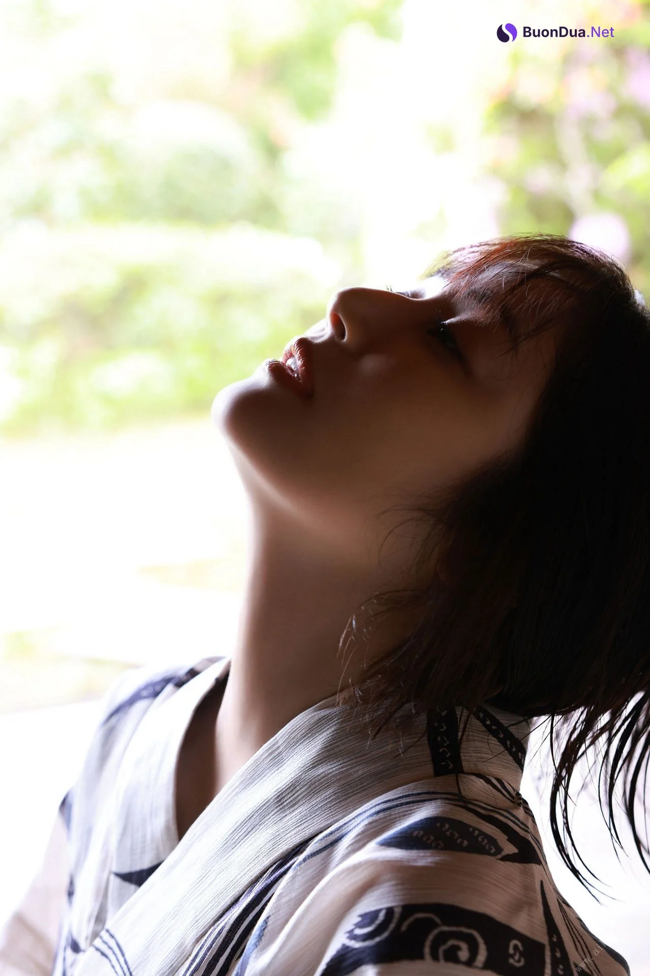 Manami Shindo 新藤まなみ, ＦＲＩＤＡＹデジタル写真集 「Ｑｕｅｅｎｓ オール未公開スペシャルＥｄｉｔｉｏｎ ｖｏｌ．３」 Set.02 - รูปภาพ 9