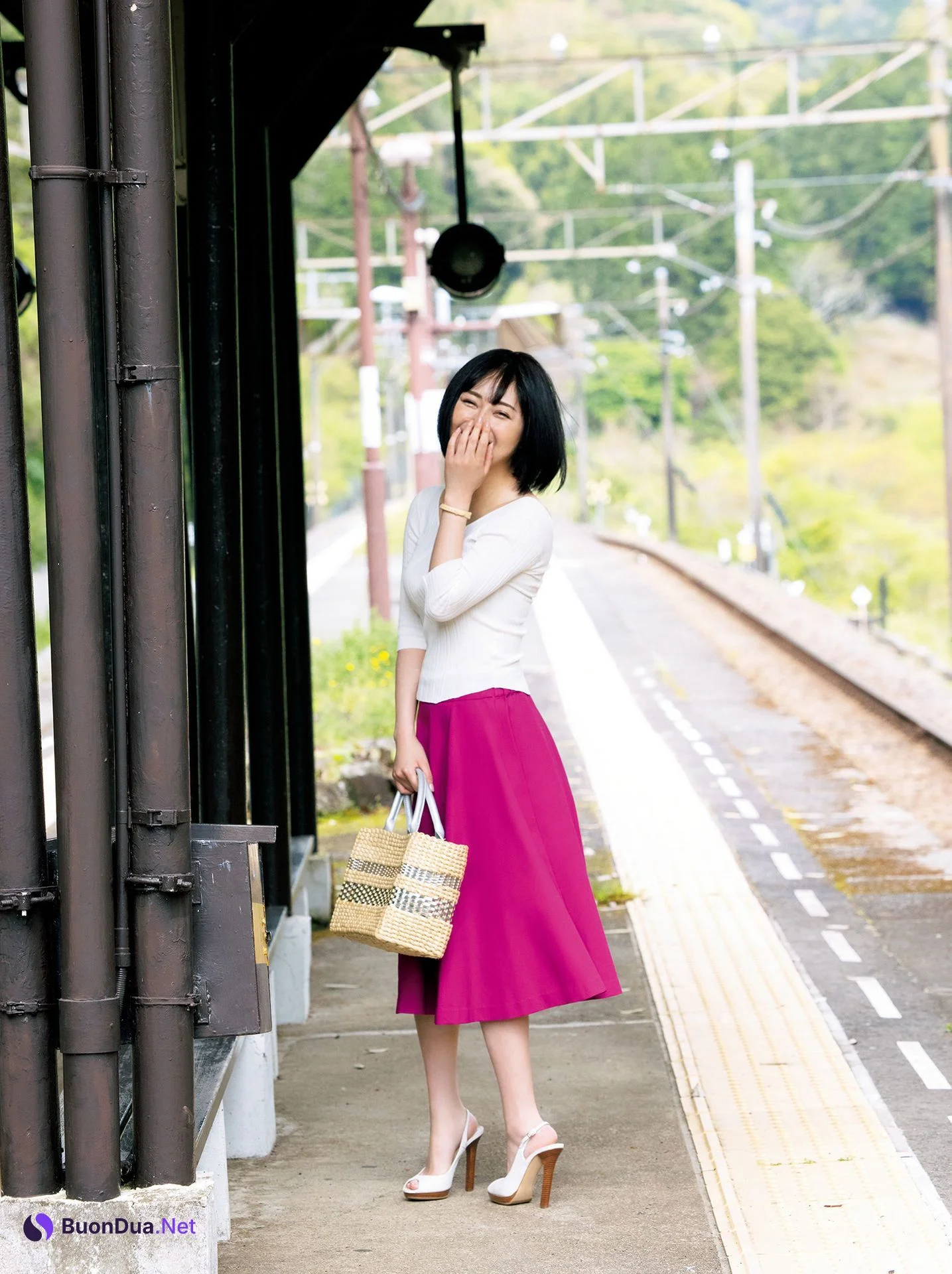 Manami Shindo 新藤まなみ, 写真集 「Ｑｕｅｅｎｓ」 Set.02 - รูปภาพ 6