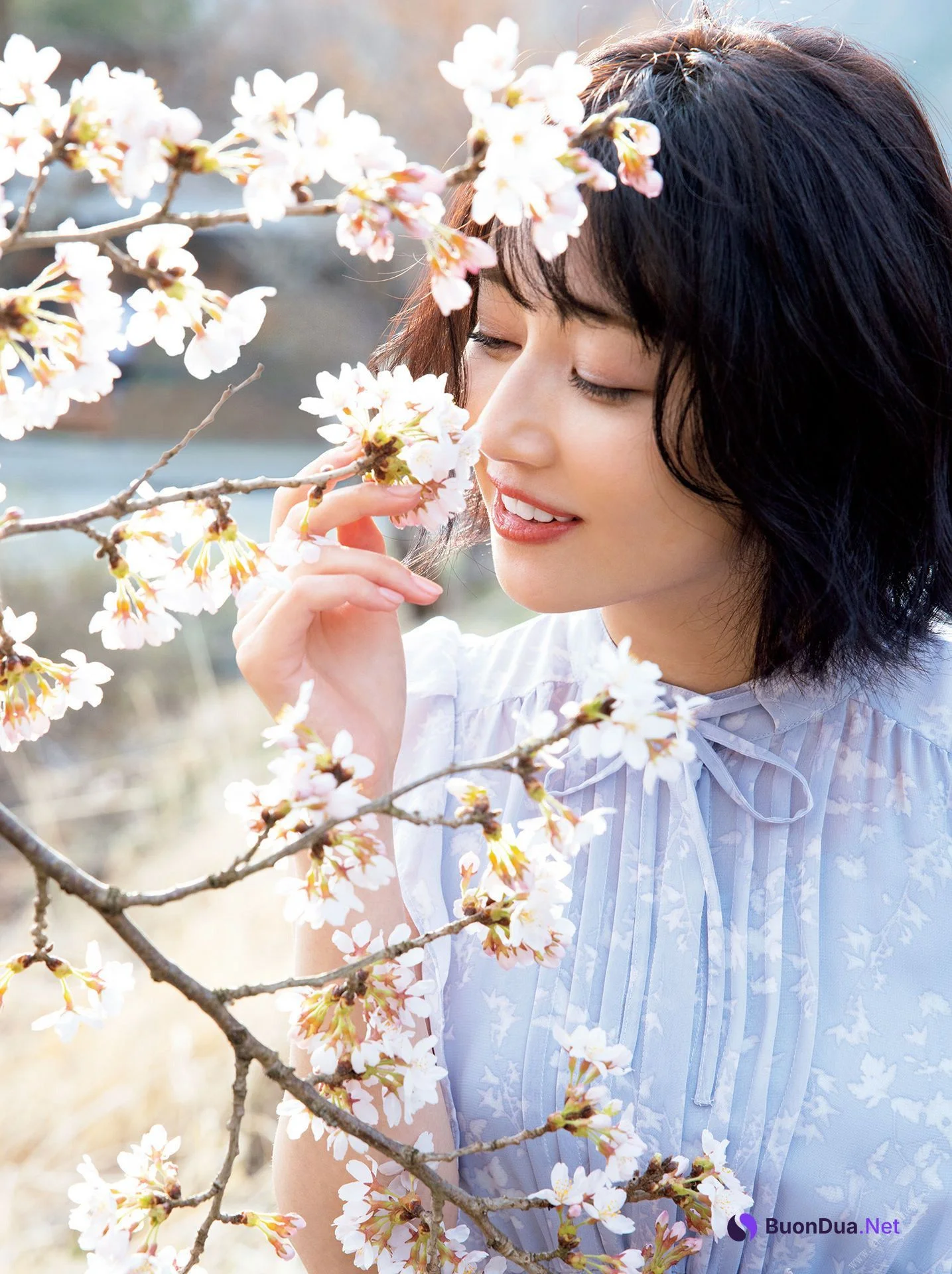 Manami Shindo 新藤まなみ, 写真集 「Ｑｕｅｅｎｓ」 Set.03 - รูปภาพ 3