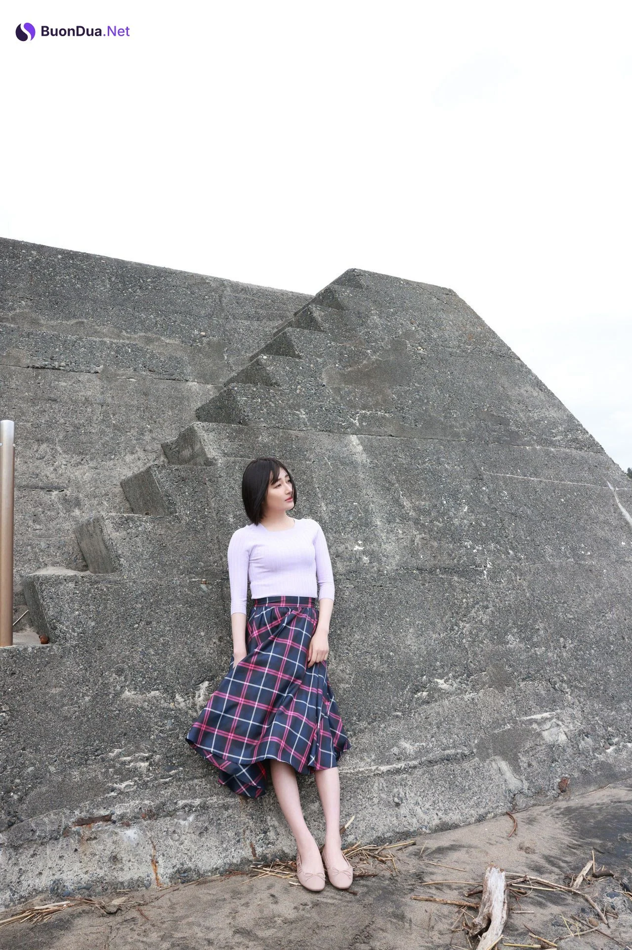 Manami Shindo 新藤まなみ, ＦＲＩＤＡＹデジタル写真集 「Ｑｕｅｅｎｓ オール未公開スペシャルＥｄｉｔｉｏｎ ｖｏｌ．３」 Set.03 - รูปภาพ 5