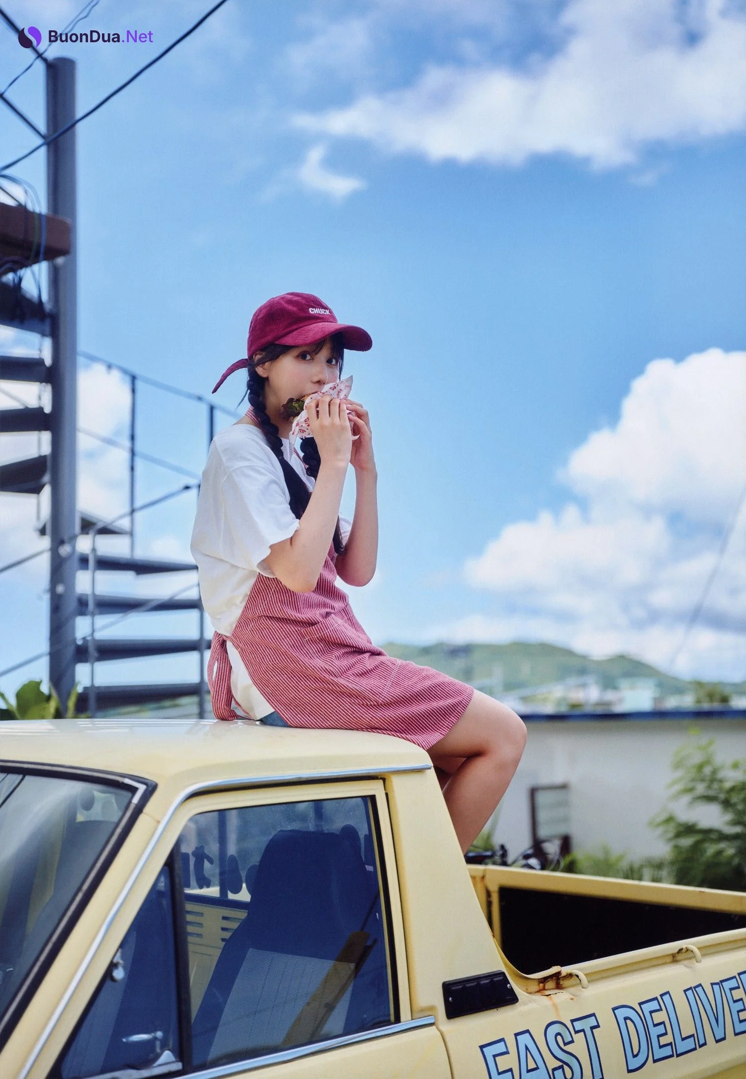 Mao Asaoka 麻丘真央, UTB 2024 Vol.343 (アップトゥボーイ 2024年343月) - รูปภาพ 3