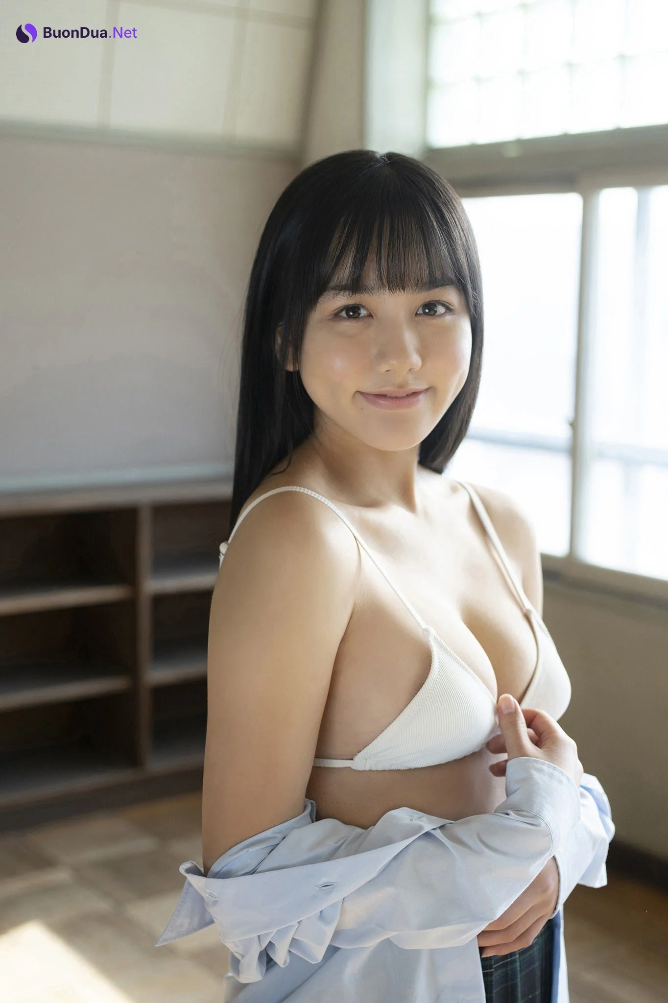 Mao Goto 後藤真桜, ヤンマガWeb 後藤真桜inスクールガール 青山裕企が撮るミスマガ Set.01 - Photo 9