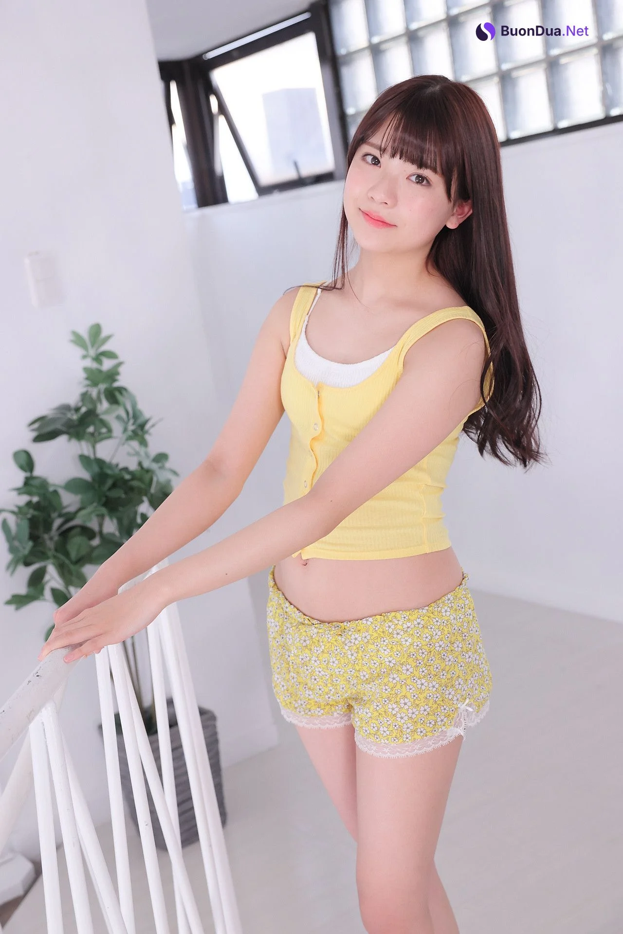 Mao Imaizumi 今泉まお, [Minisuka.tv] 2022.04.21 Regular Gallery 6.1 - Photo 14