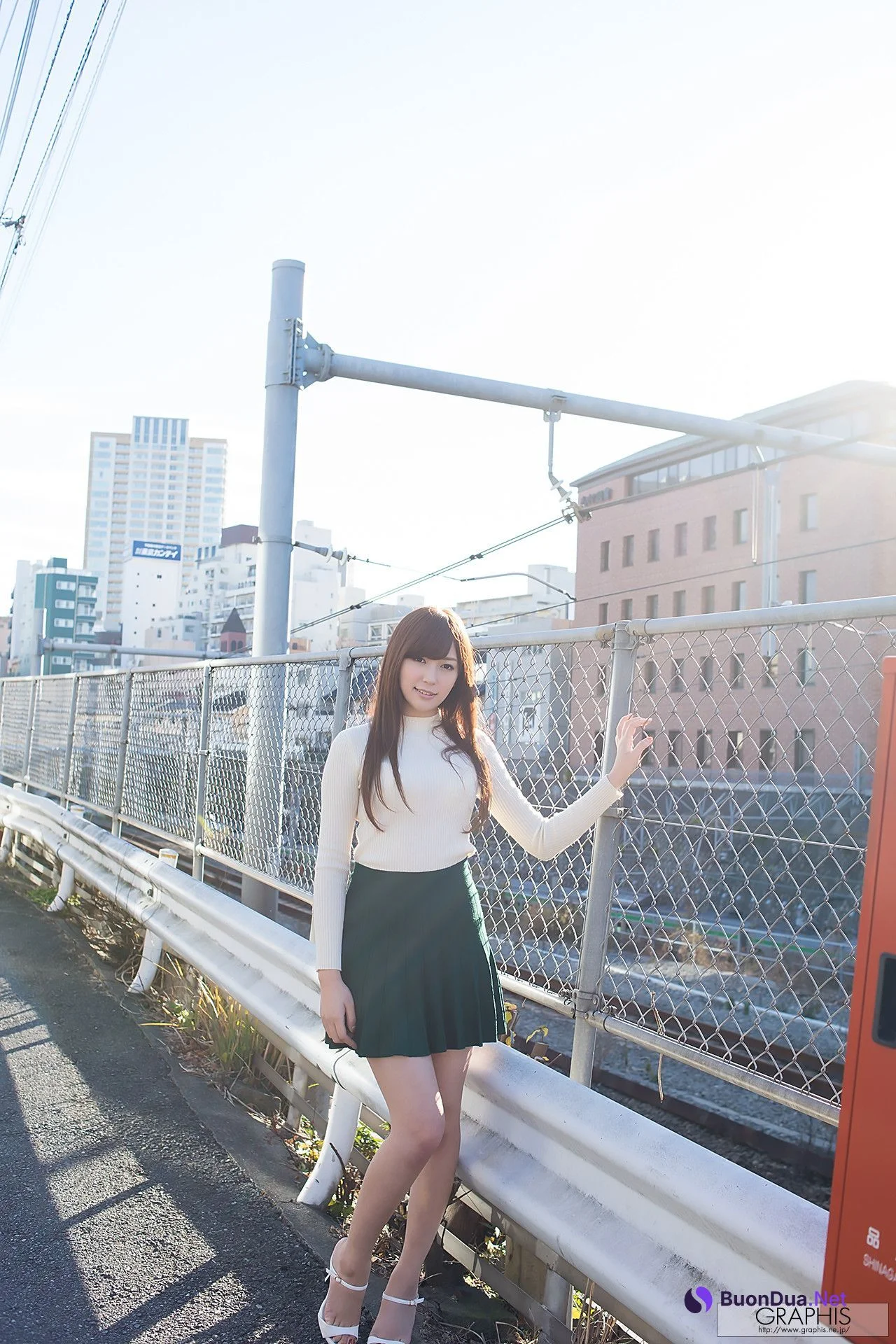 Maria Aine 愛音まりあ, Graphis Gals 「Pleasant Breeze」 Vol.01 - Photo 3