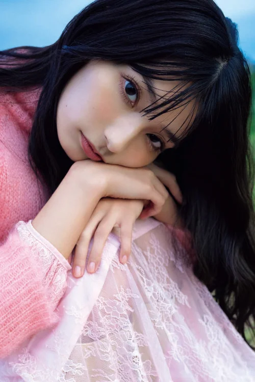 Marika Kouno 高野麻里佳, FLASH 2022.11.01 (フラッシュ 2022年11月1日号)