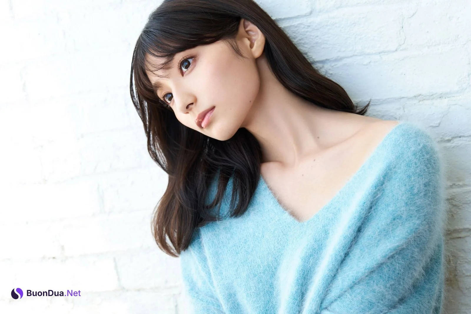Marika Kouno 高野麻里佳, FRIDAY 2021.12.10 (フライデー 2021年12月10日号) - Photo 3
