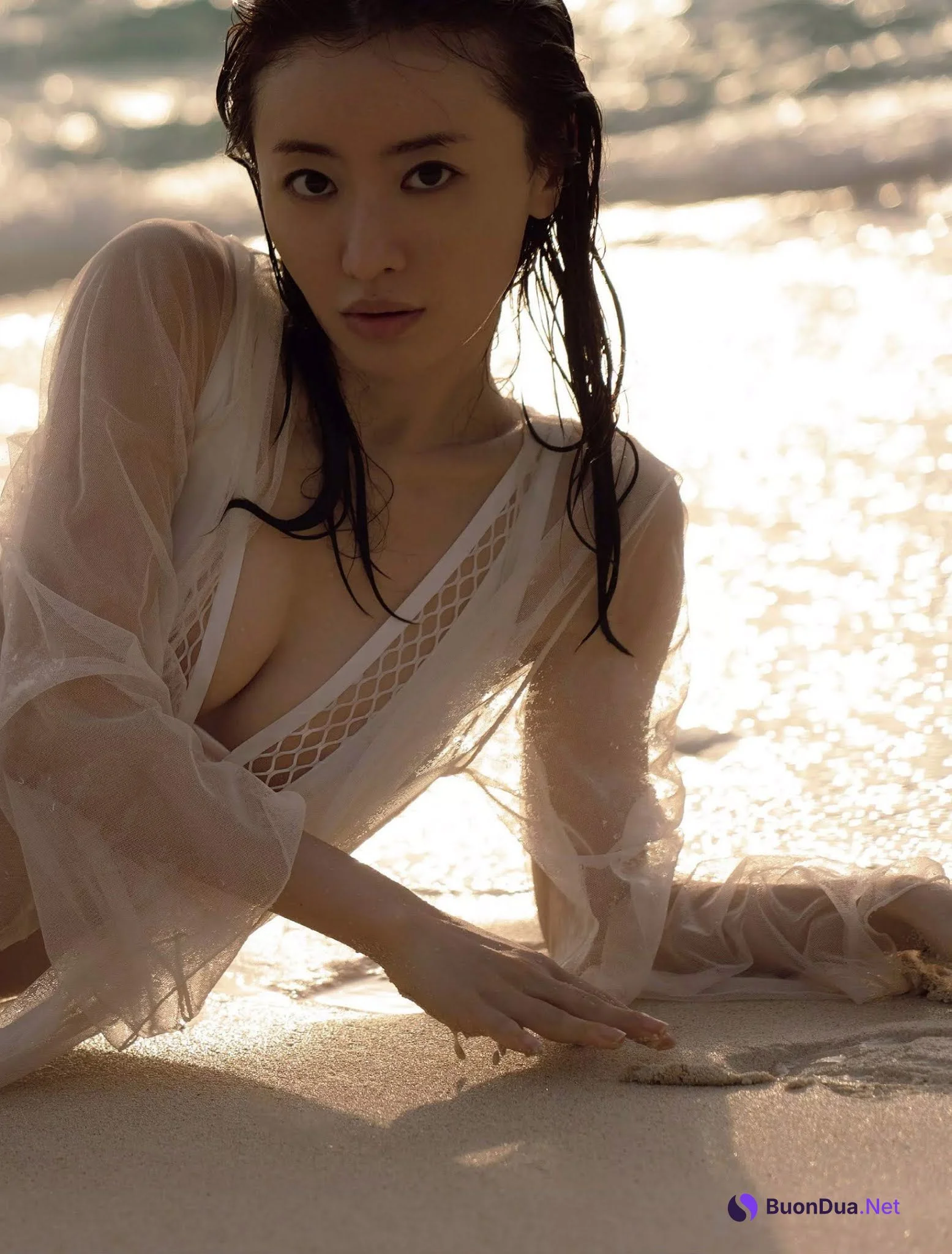 Marika Matsumoto 松本まりか, FLASH 2020.12.08 (フラッシュ 2020年12月08日号) - Photo 4