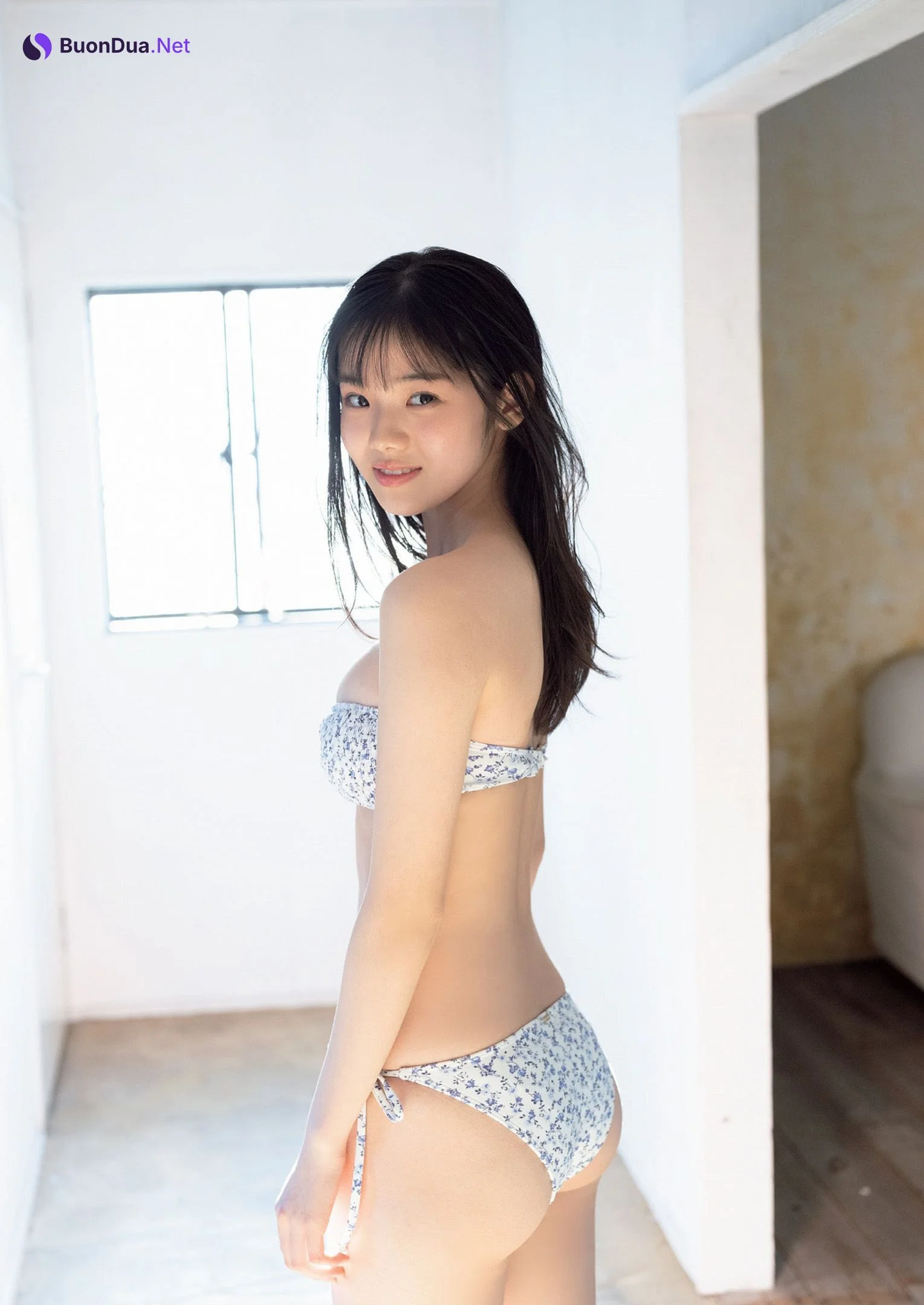 Mariko Seyama 脊山麻理子, FRIDAY 2022.03.11 (フライデー 2022年3月11日号) - Photo 10