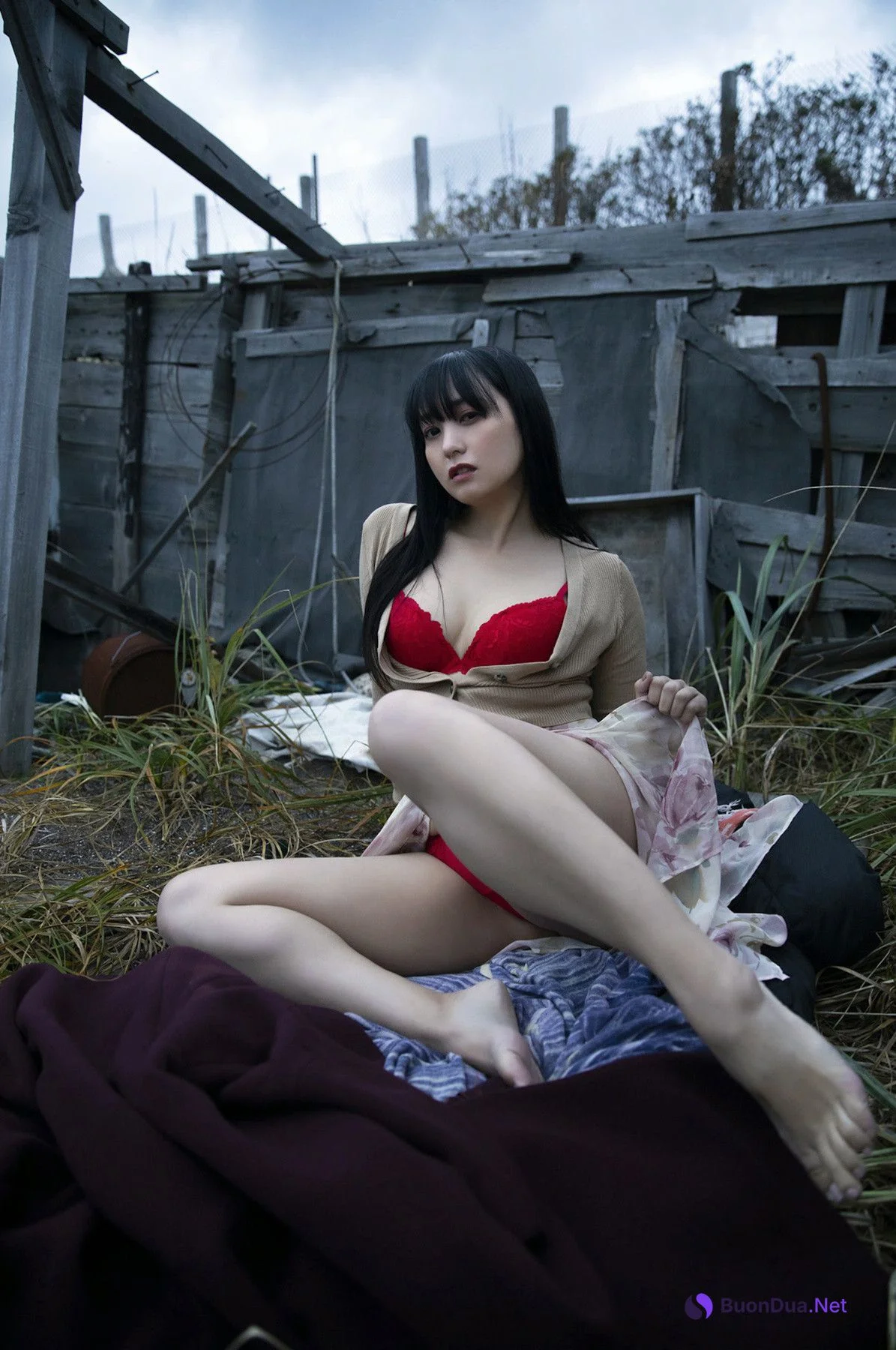 Mariko Seyama 脊山麻理子, 週刊現代デジタル写真集 「情熱」 Set.01 - Photo 11