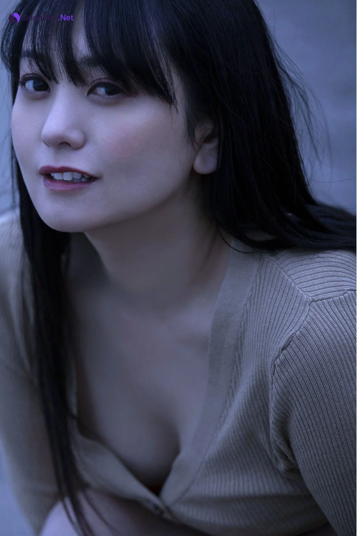 Mariko Seyama 脊山麻理子, 週刊現代デジタル写真集 「情熱」 Set.01 - Photo 4