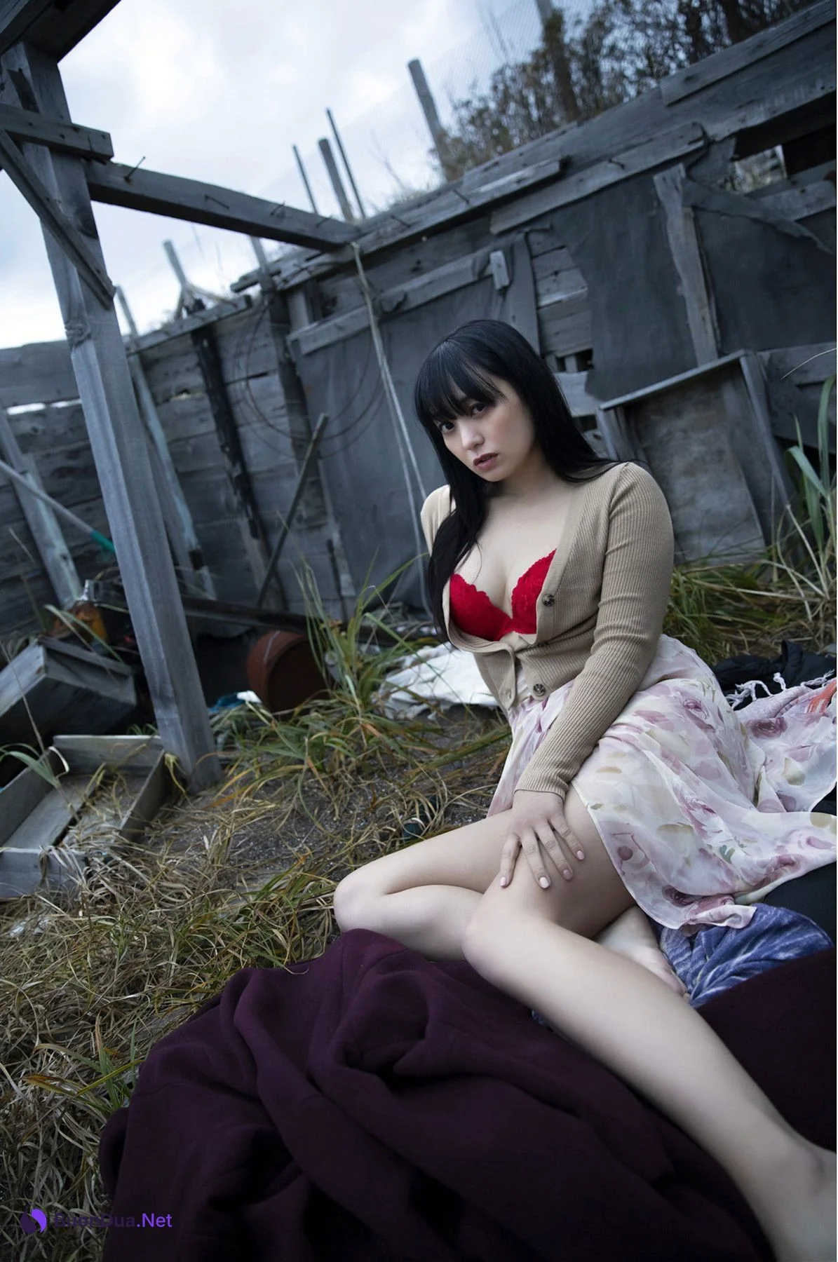 Mariko Seyama 脊山麻理子, 週刊現代デジタル写真集 「情熱」 Set.01 - Photo 8