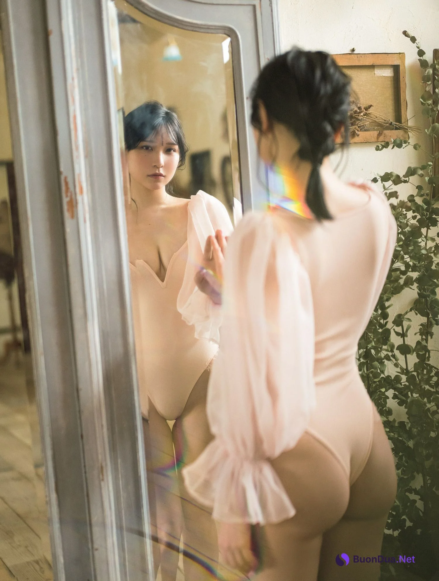 Marina Amatsu あまつまりな, FLASH 2022.05.31 (フラッシュ 2022年5月31日号) - Photo 2