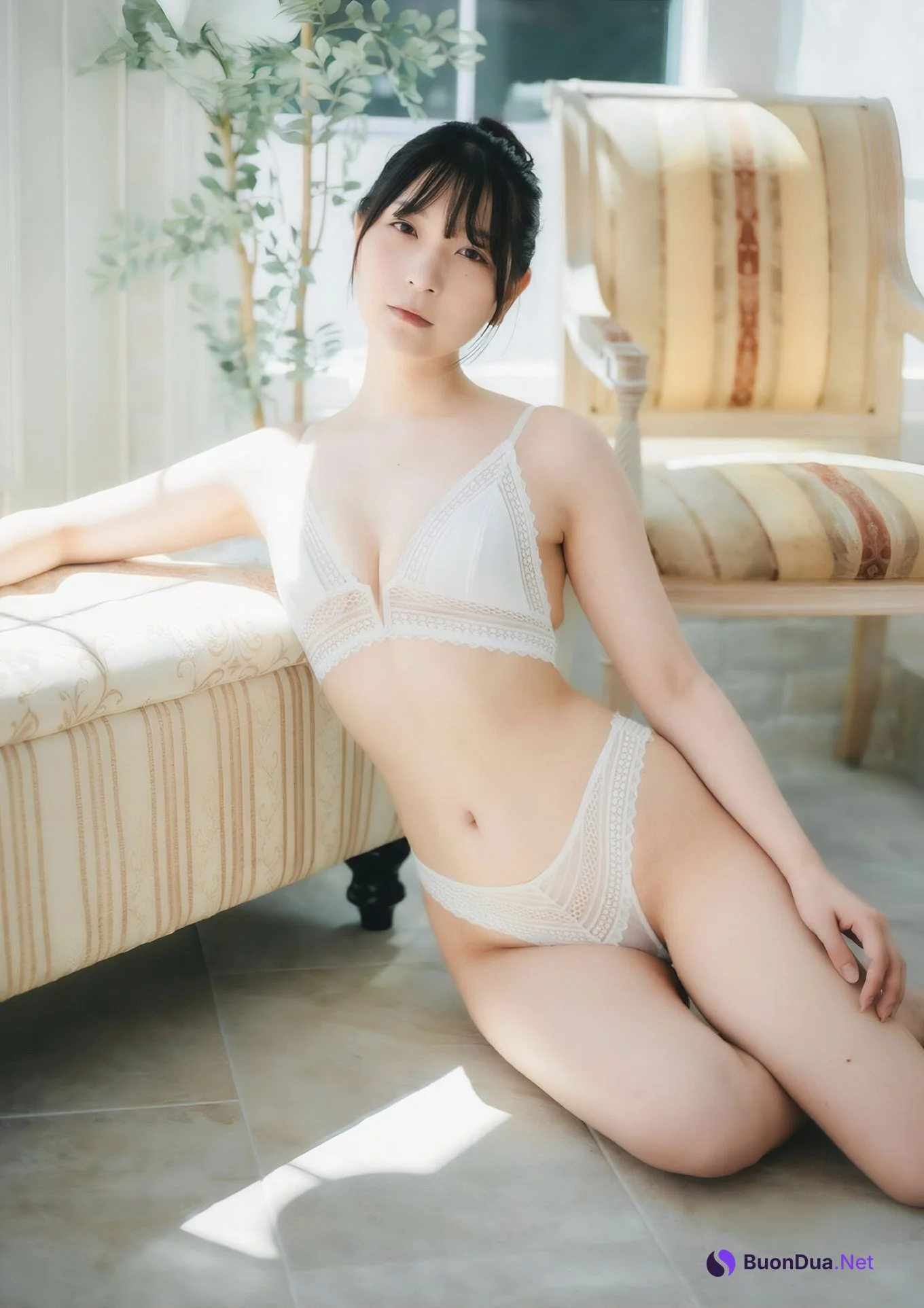 Marina Amatsu あまつまりな, 完全限定写真集 ‘The Queen’ Set.04 - Photo 17