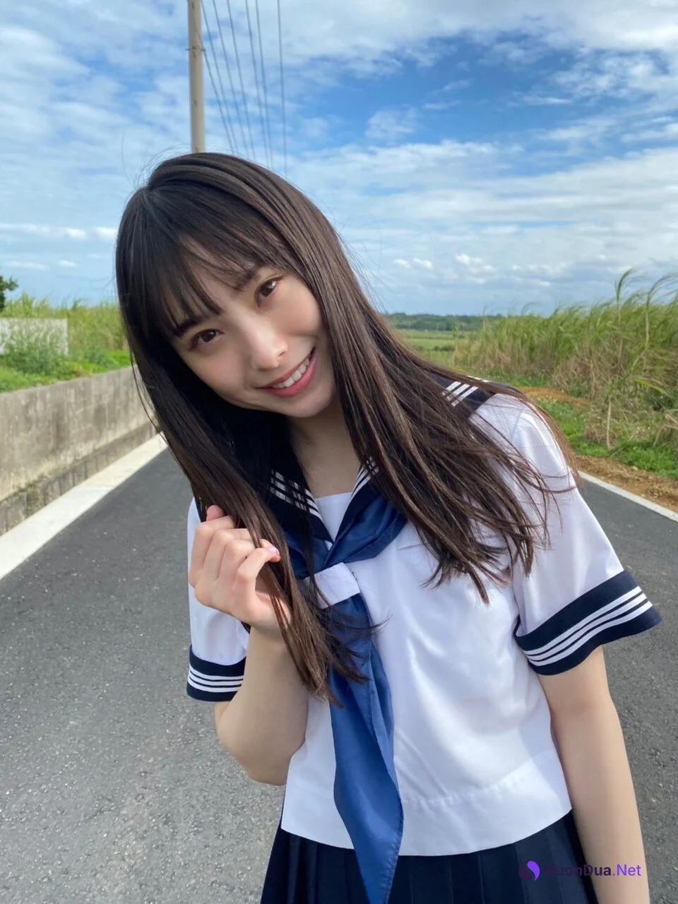 Marina Amatsu あまつまりな, Young Gangan 2022 No.06 (ヤングガンガン 2022年6号) - Photo 7