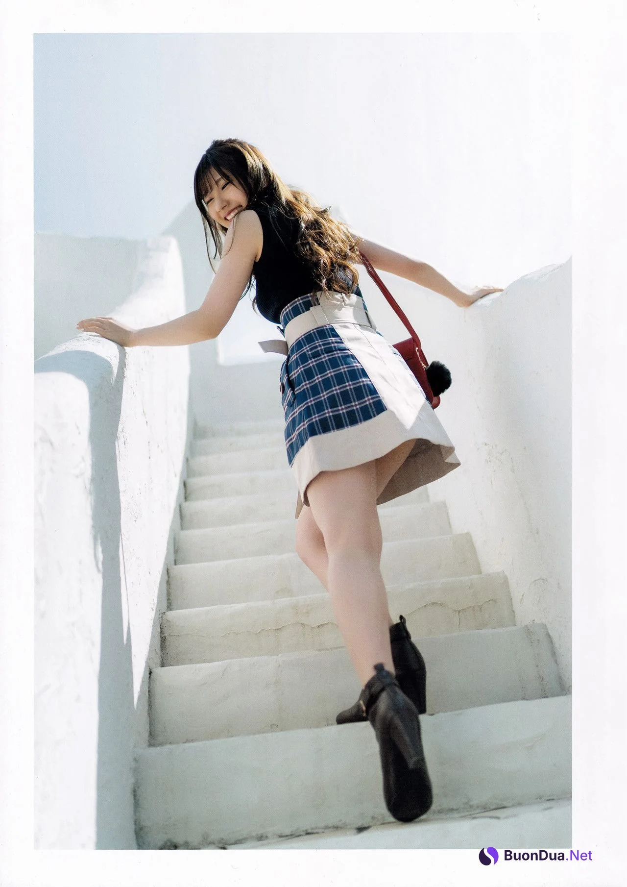 Marina Yamada 山田麻莉奈, 1st 写真集 [まりり] Set.01 - Photo 20