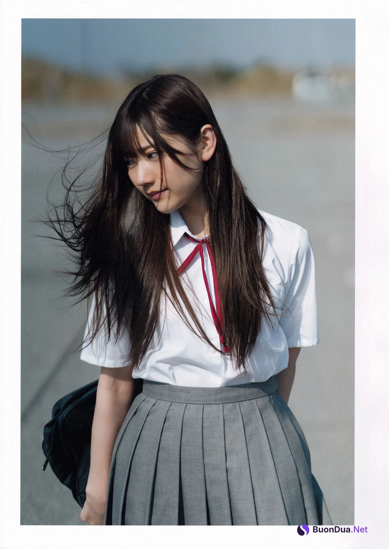 Marina Yamada 山田麻莉奈, 1st 写真集 [まりり] Set.02 - Photo 4