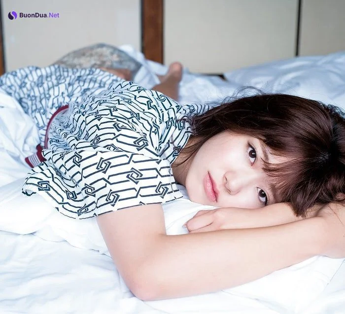 Mariri Sugimoto 杉本愛莉鈴, Young Jump 2020 No.03 (ヤングジャンプ 2020年03号) - Photo 7