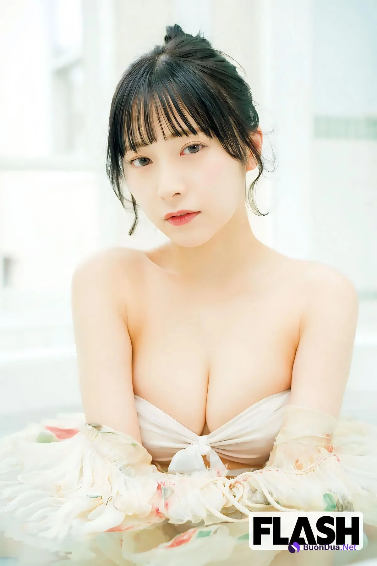 Matoi Shiomi 汐見まとい, FLASH 2024.04.09 (フラッシュ 2024年4月9日号) - Photo 7