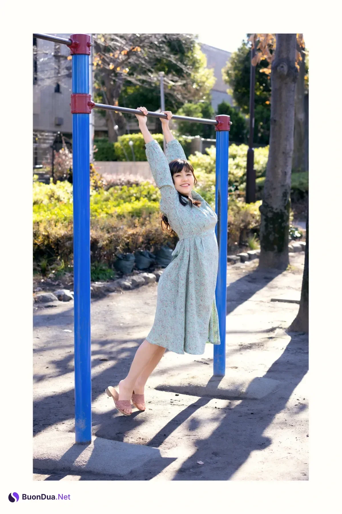 Maya Kikuchi 菊池まや, グラビア写真集 君の視線に焦がされて - Photo 18