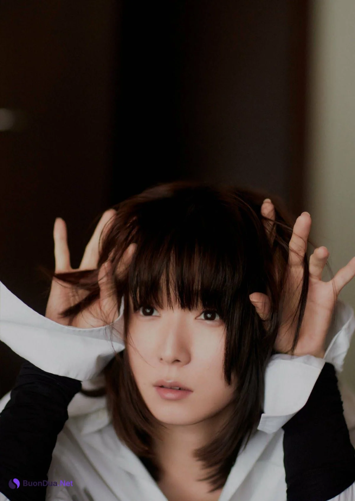 Mayu Matsuoka 松岡茉優, Shukan Bunshun 2023.03.23 (週刊文春 2023年3月23日号) - Photo 4