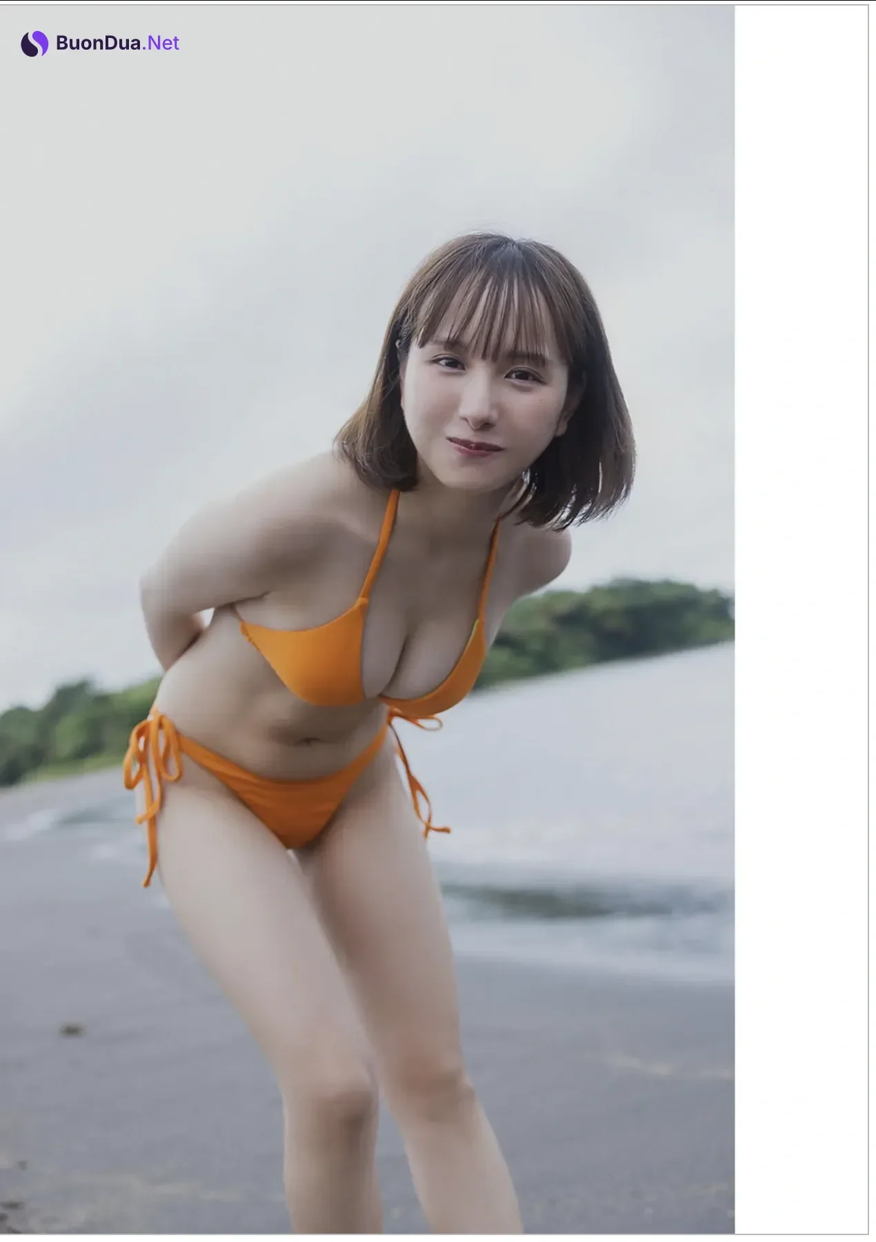 Mayu Niiya 新谷真由, Weekly Playboy 2025 No.42-43 (週刊プレイボーイ 2025年42-43号) - Photo 16