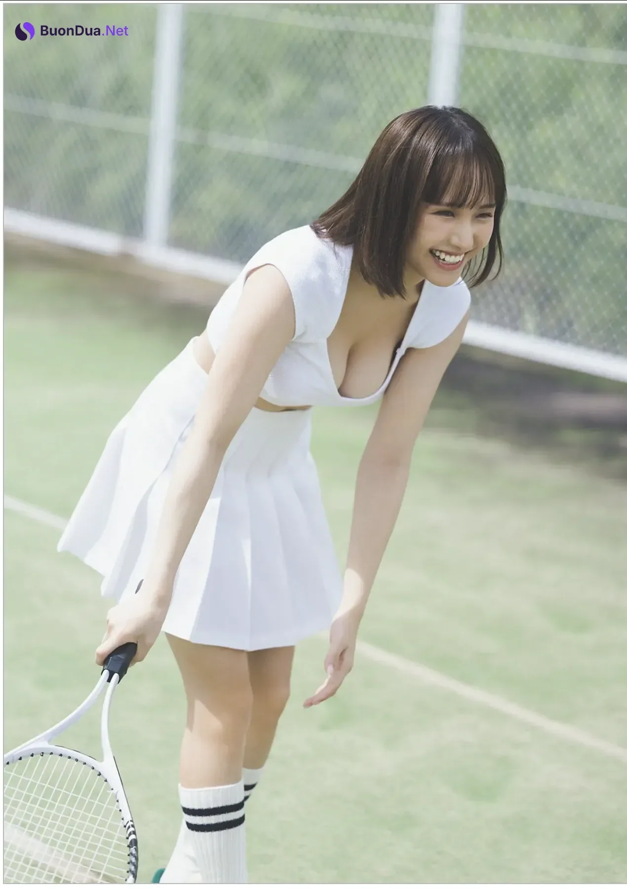 Mayu Niiya 新谷真由, Weekly Playboy 2025 No.42-43 (週刊プレイボーイ 2025年42-43号) - Photo 5