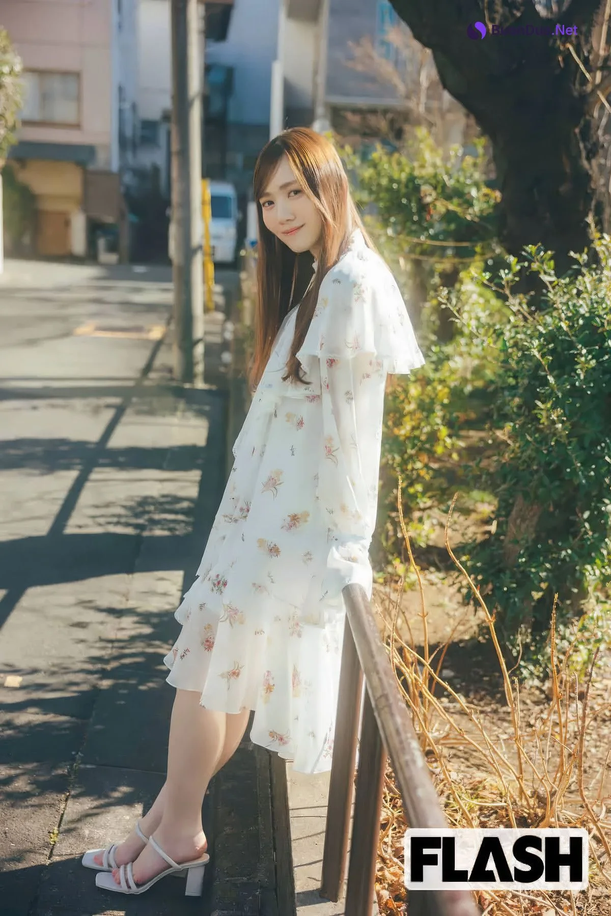 Mayu Tamura 田村真佑, FLASH 2025.02.25 (フラッシュ 2025年2月25日号) - Photo 13