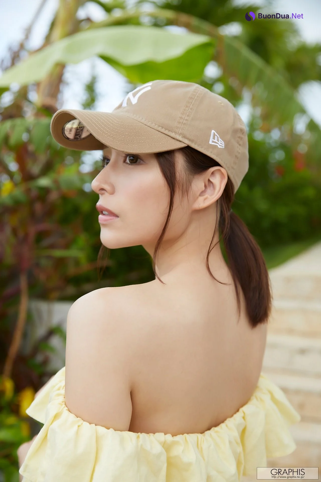 Mayuki Ito 伊藤舞雪, [Graphis] Gals “MORE” Vol.01 - รูปภาพ 2