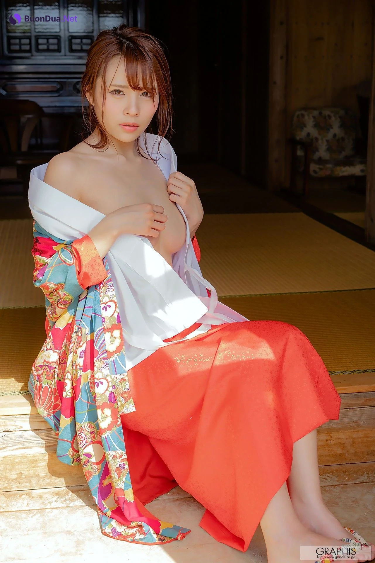 Mayuki Ito 伊藤舞雪, [Graphis] Gals 「Mystery」 Vol.01 - Photo 12