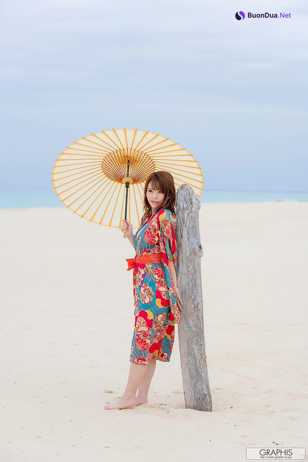 Mayuki Ito 伊藤舞雪, [Graphis] Gals 「Mystery」 Vol.01 - Photo 6