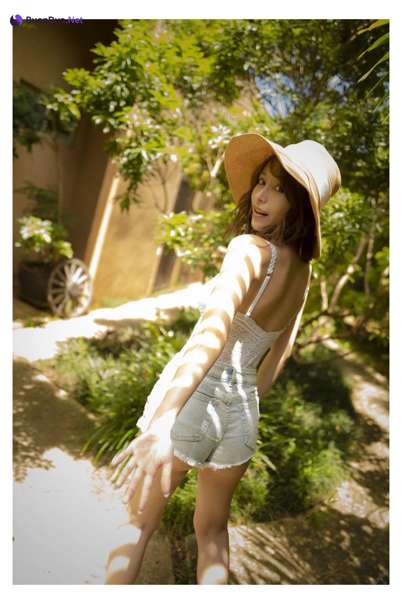 Mayuki Ito 伊藤舞雪, アサ芸SEXY女優写真集 Private オール未公開カットvol.1 「Pure Heart」 Set.01 - Photo 9
