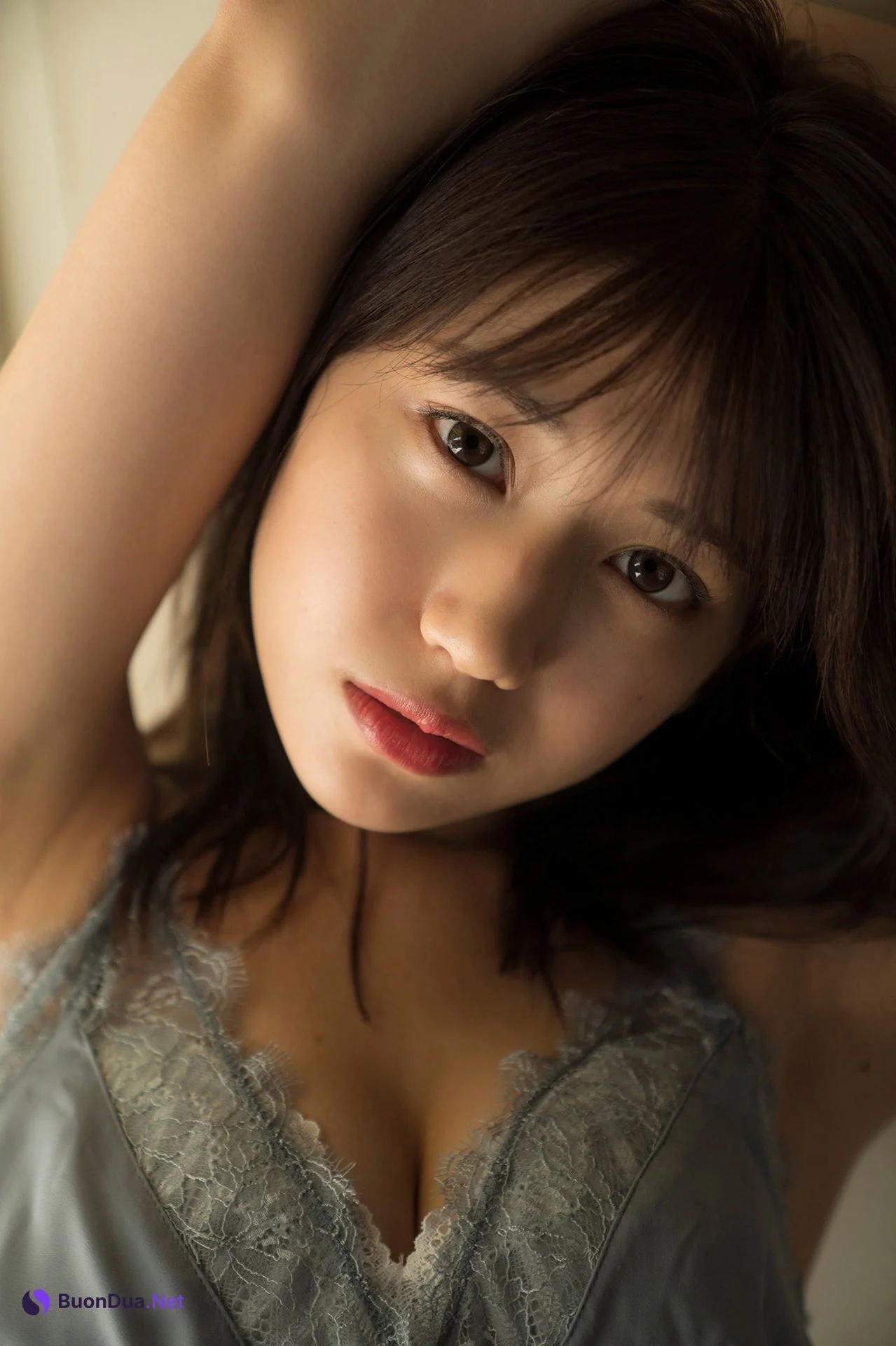 Mayumi Shiraishi 白石まゆみ, ヤンマガデジタル写真集 [グラビアちゃんはバズりたい3] - Photo 2