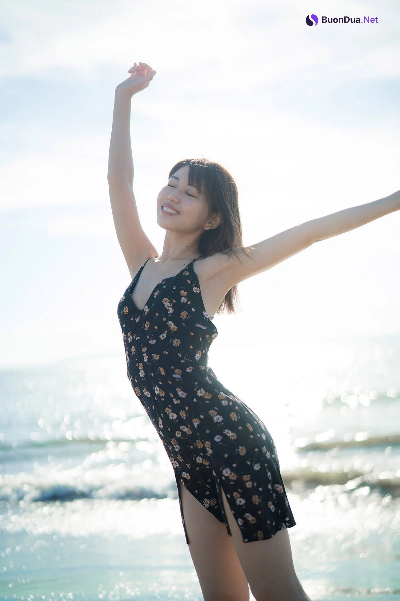 Mayumi Shiraishi 白石まゆみ, ヤンマガデジタル写真集 [グラビアちゃんはバズりたい3] - Photo 5