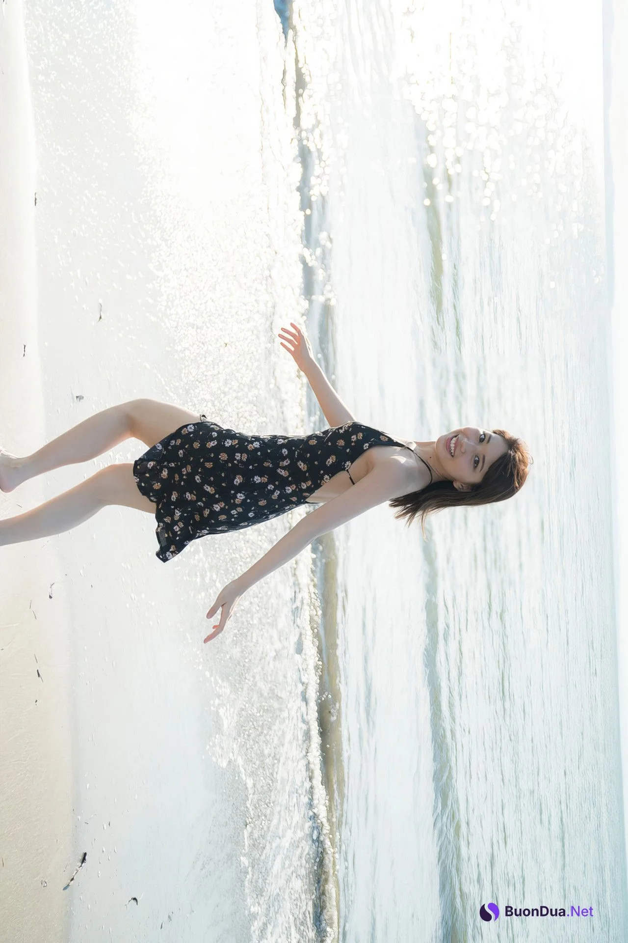 Mayumi Shiraishi 白石まゆみ, ヤンマガデジタル写真集 [グラビアちゃんはバズりたい3] - Photo 6