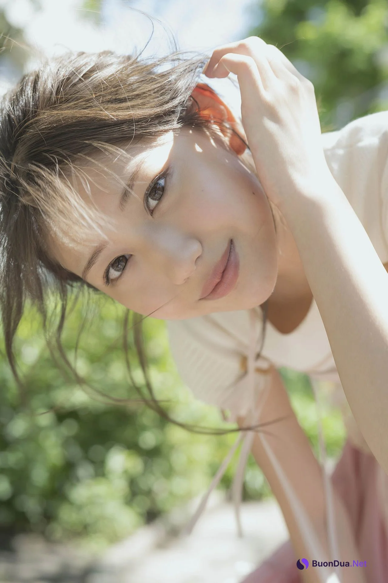 Mayumi Shiraishi 白石まゆみ, ヤンマガデジタル写真集 [グラから見るか？エモから見るか？] Set.01 - Photo 12