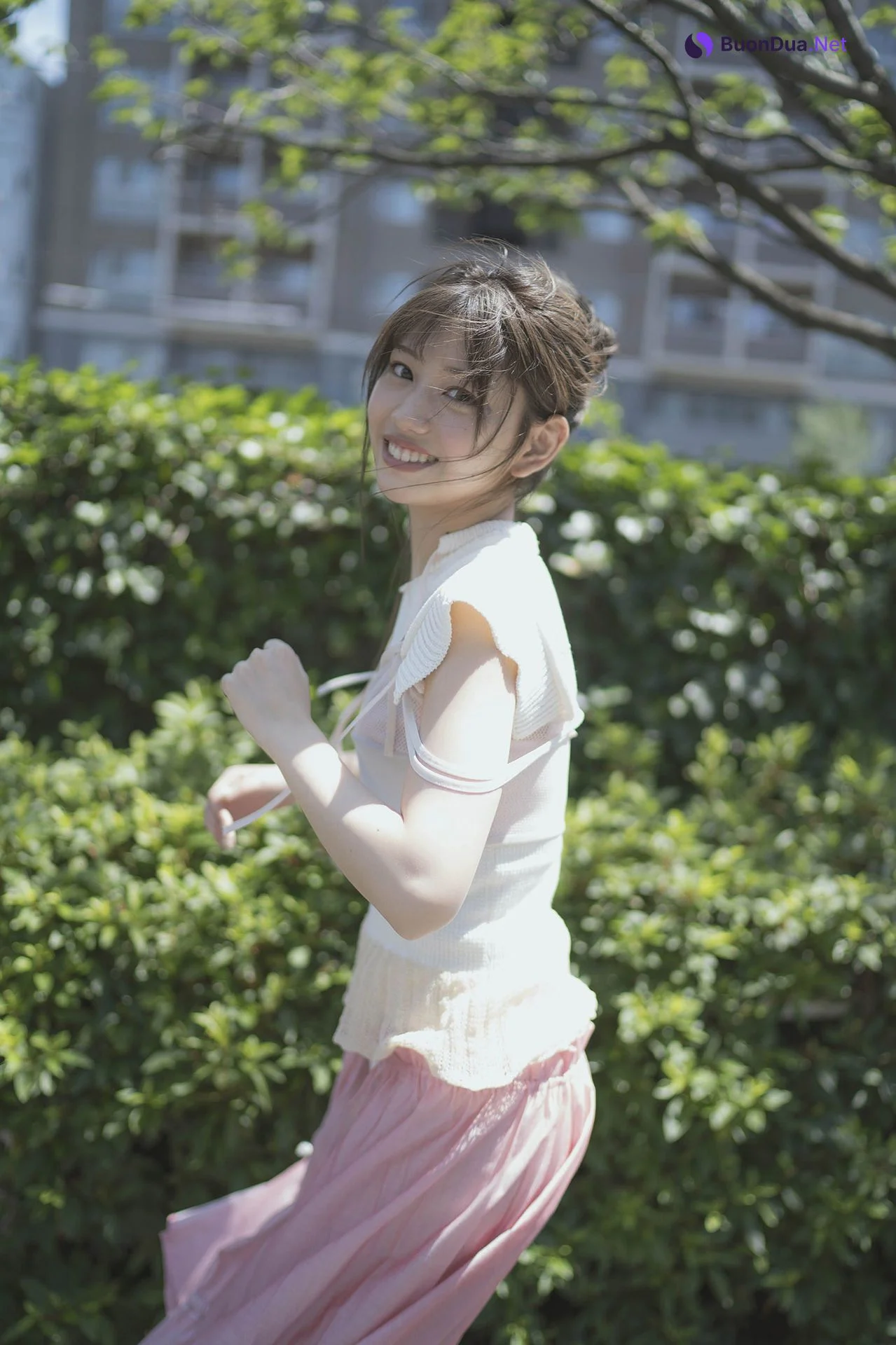 Mayumi Shiraishi 白石まゆみ, ヤンマガデジタル写真集 [グラから見るか？エモから見るか？] Set.01 - Photo 15