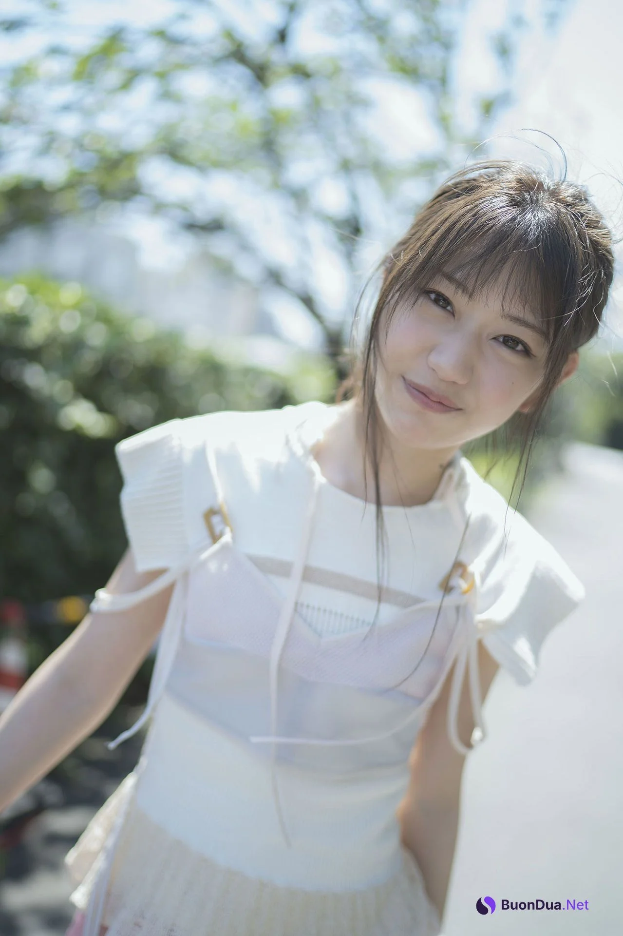 Mayumi Shiraishi 白石まゆみ, ヤンマガデジタル写真集 [グラから見るか？エモから見るか？] Set.01 - Photo 17