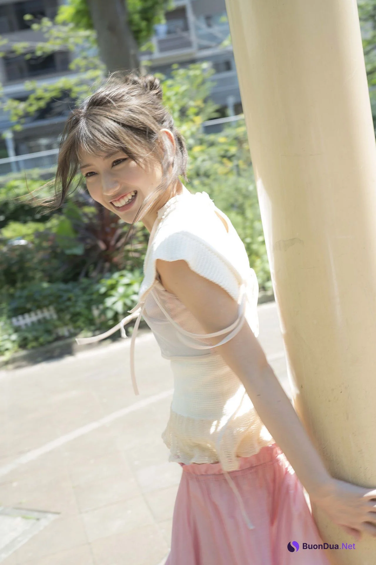 Mayumi Shiraishi 白石まゆみ, ヤンマガデジタル写真集 [グラから見るか？エモから見るか？] Set.01 - Photo 18
