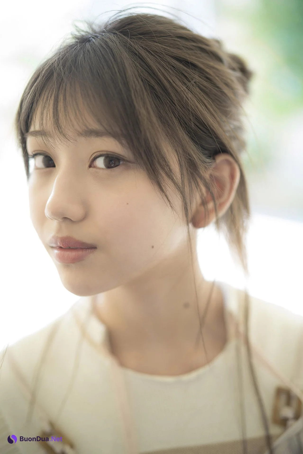 Mayumi Shiraishi 白石まゆみ, ヤンマガデジタル写真集 [グラから見るか？エモから見るか？] Set.01 - Photo 3