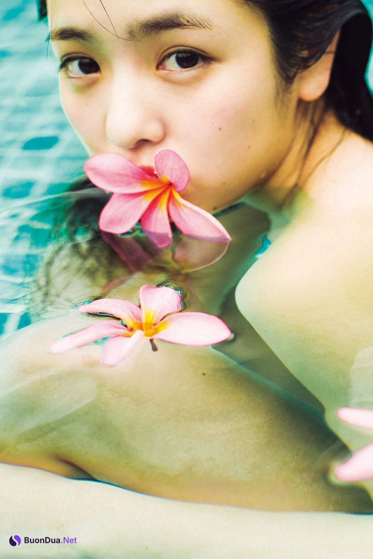 Mayuu Yokota 横田真悠, 写真集 「ないしょの＃まゆうだけ」 Set.01 - Photo 4