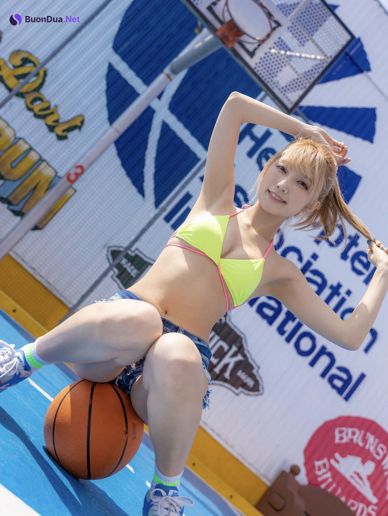 Mea Shimotsuki 霜月めあ, FLASHデジタル写真集 「Lady Player MEA」 Set.01 - Photo 15