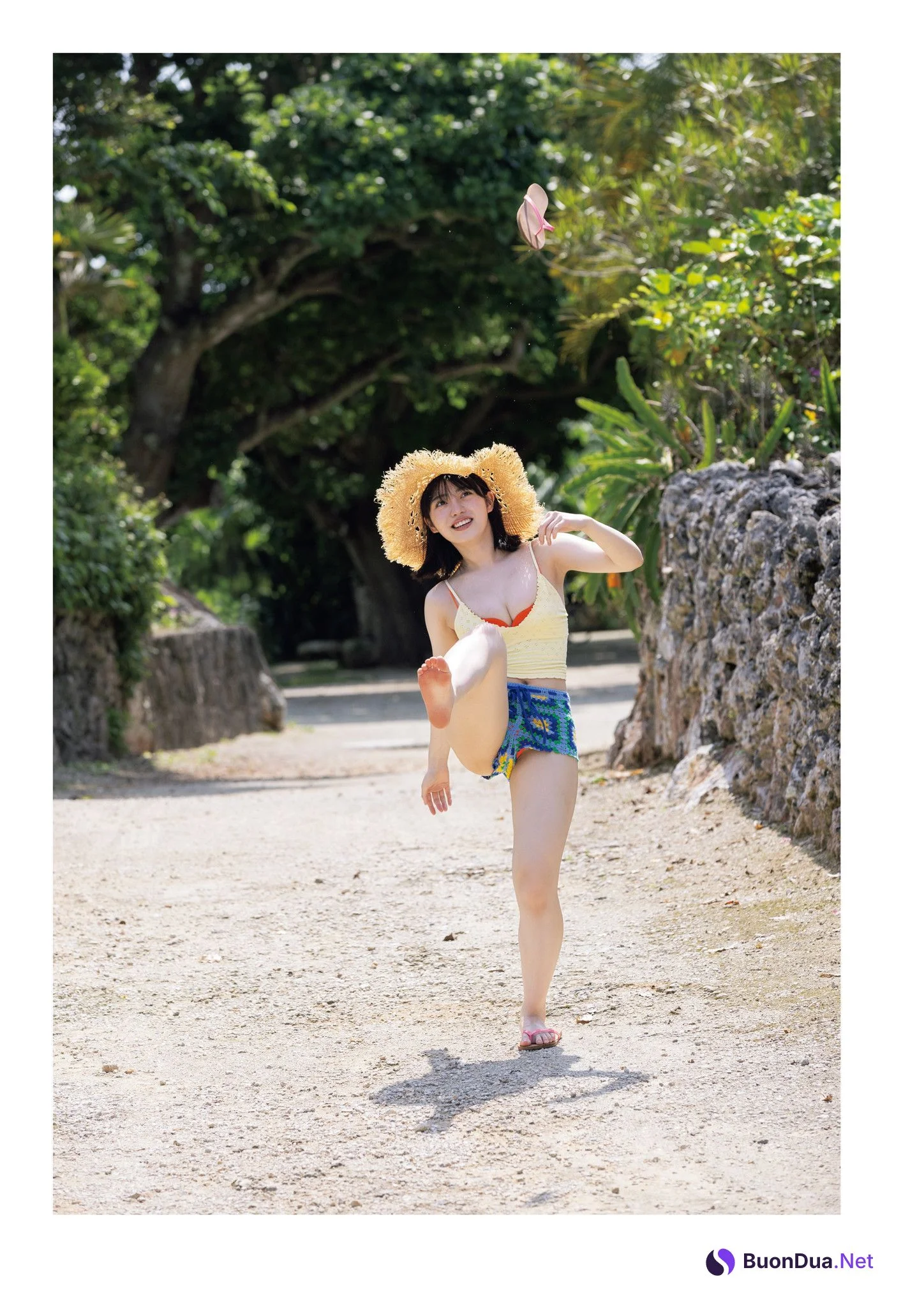 Mei Ishihama 石浜芽衣, 1st写真集 「ひかっている」 Set.04 - รูปภาพ 10