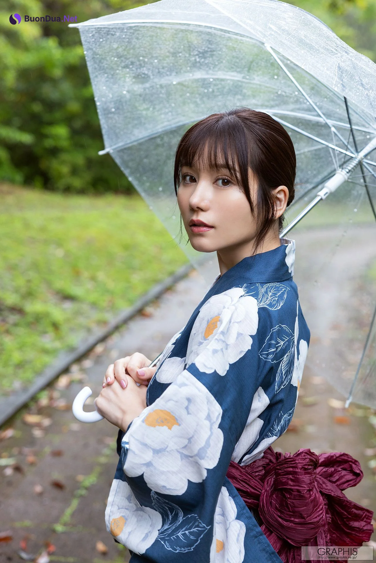 Mei Itsukaichi 五日市芽依, Graphis Special Gravure 「Vacation」 Vol.02 - Photo 13