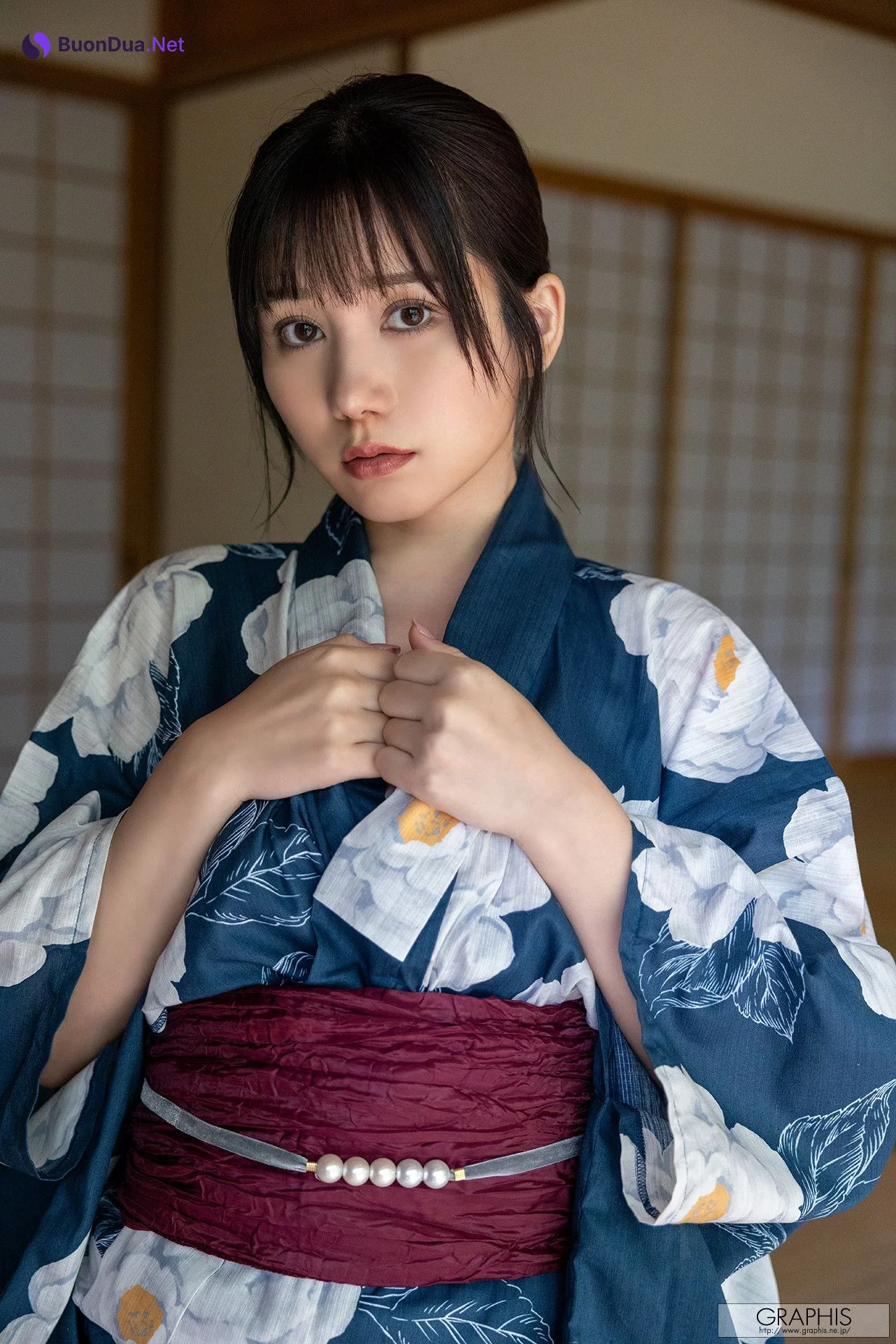Mei Itsukaichi 五日市芽依, Graphis Special Gravure 「Vacation」 Vol.03 - Photo 2