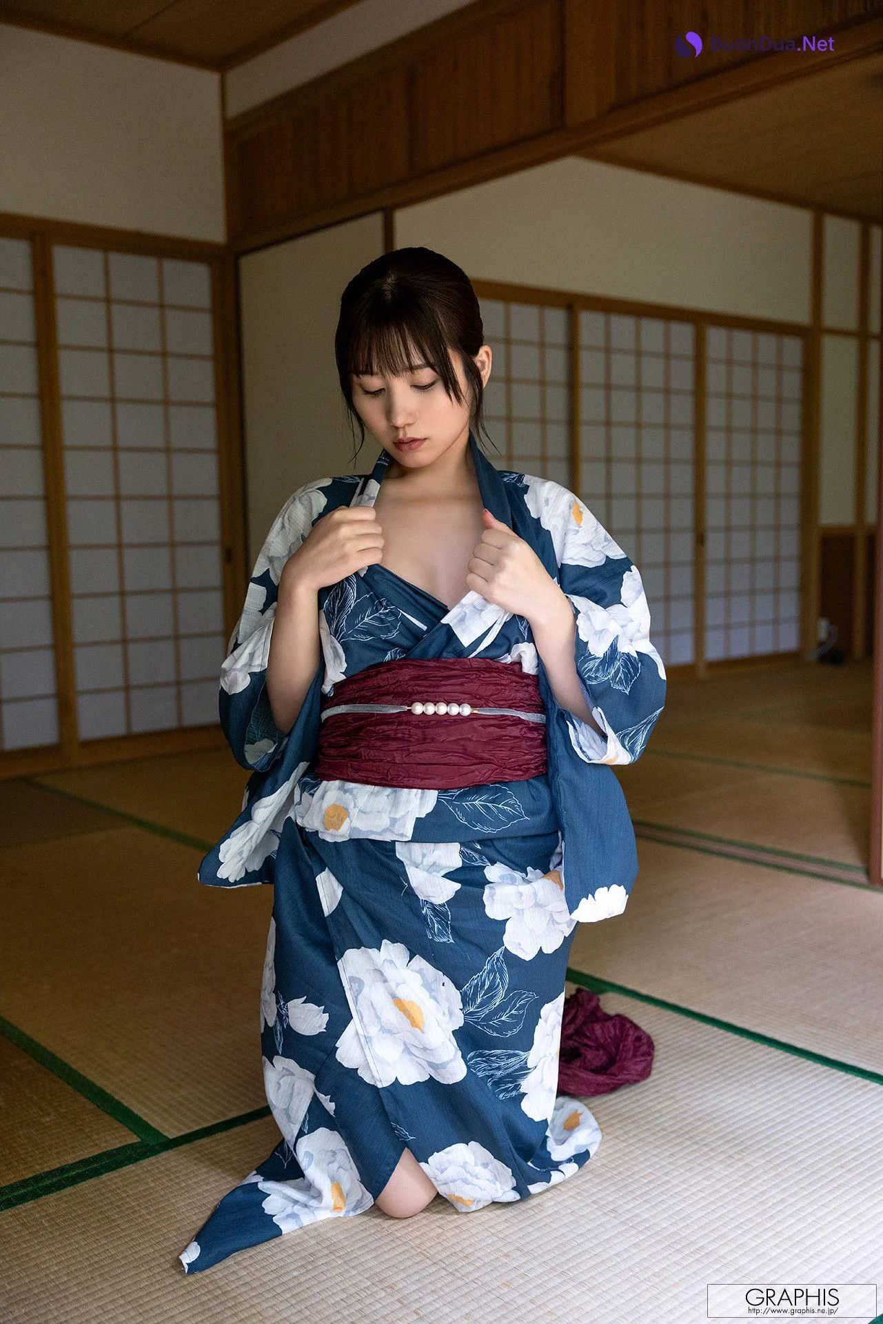 Mei Itsukaichi 五日市芽依, Graphis Special Gravure 「Vacation」 Vol.03 - Photo 3