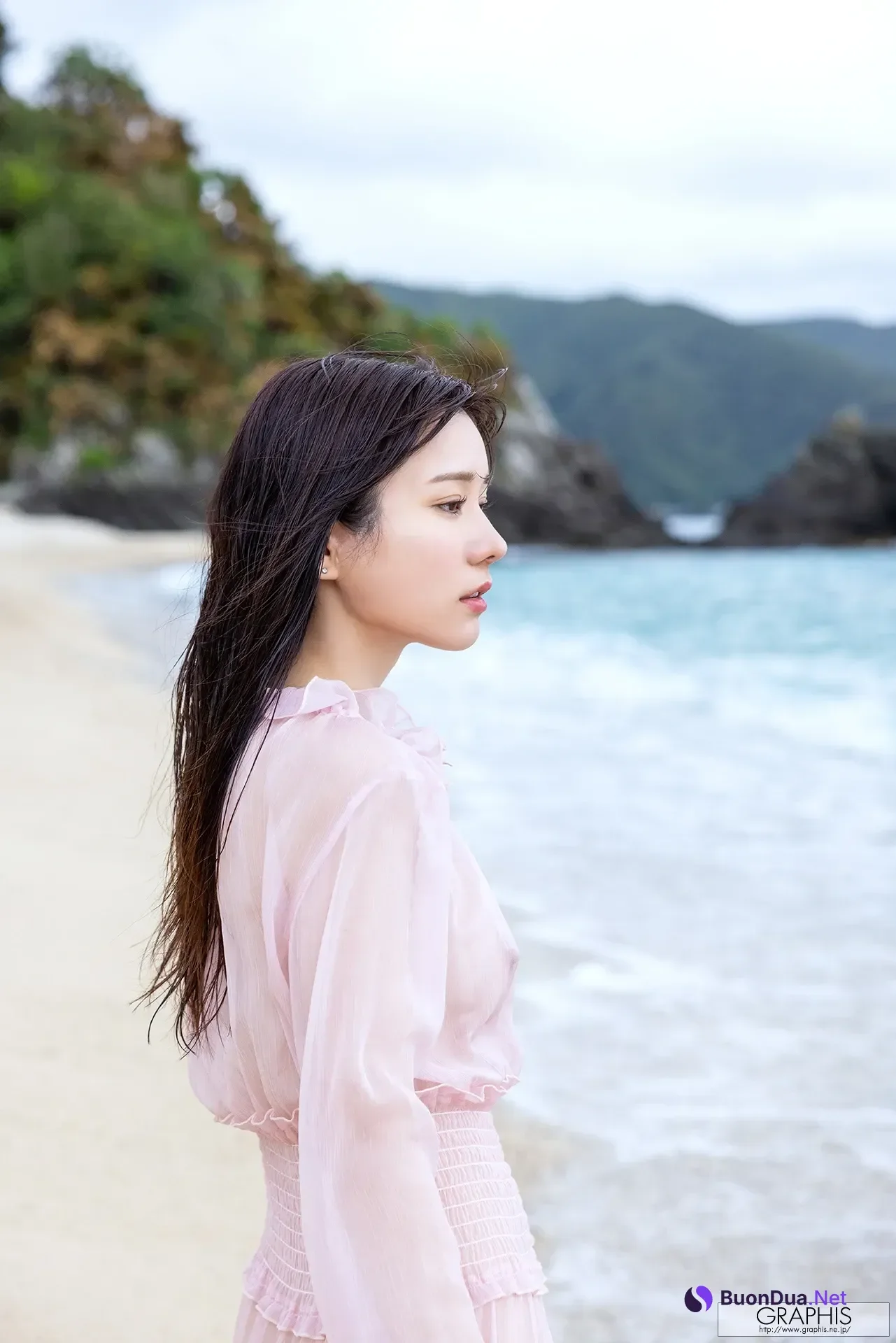 Mei Itsukaichi 五日市芽依, Graphis Special Gravure 「Vacation」 Vol.06 - Photo 14