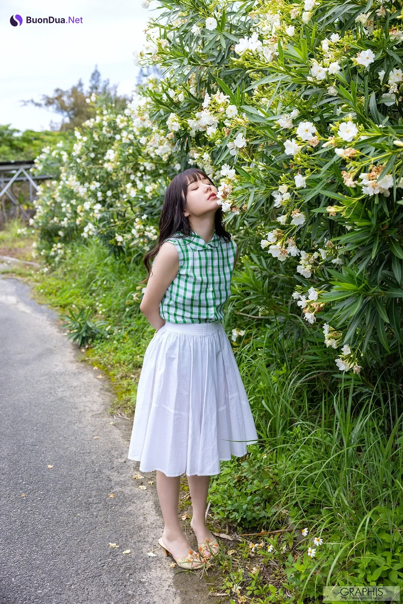 Mei Itsukaichi 五日市芽依, Graphis Special Gravure 「Vacation」 Vol.08 - Photo 19