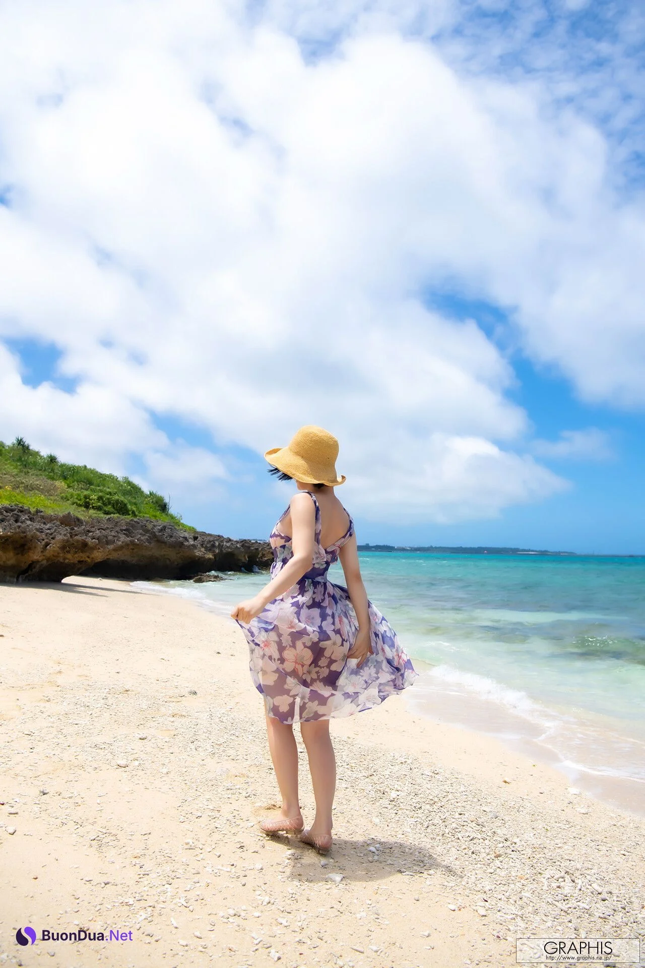 Mei Miyajima 宮島めい, [Graphis] Gals 『 Blooming 』 Vol.01 - Photo 2
