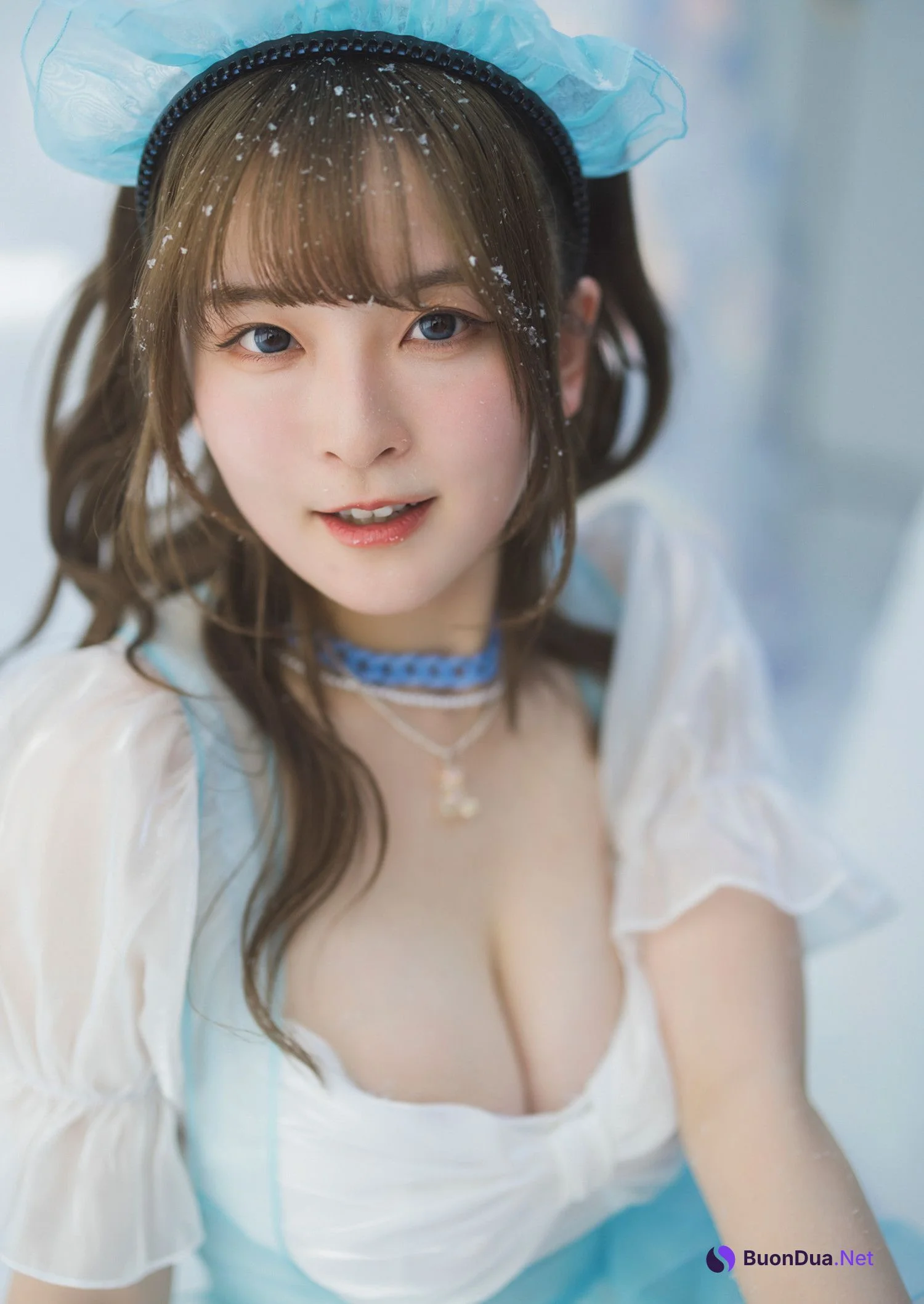 MEWI, Young Jump 2025 No.25 (ヤングジャンプ 2025年25号) - Photo 8